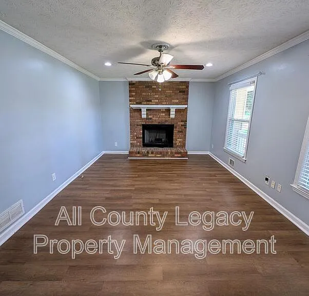 4292 Wrexham Ct — Photo 4