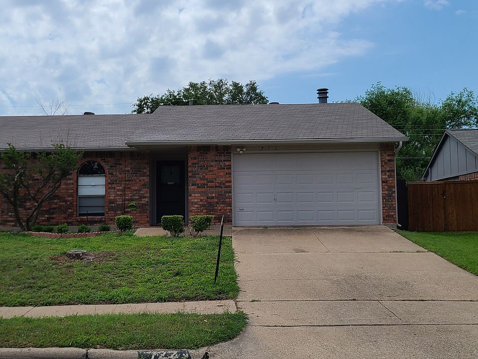 1st image of 722 Meadow Mead Dr