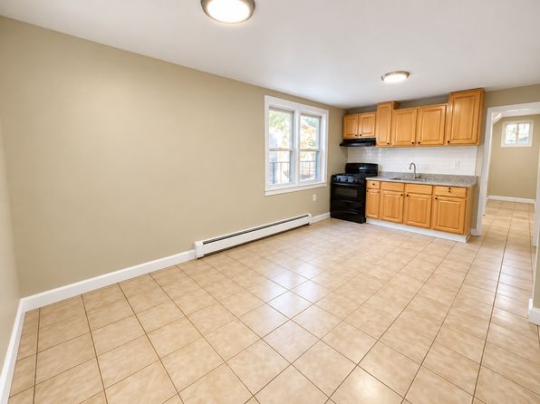 25-27 N 11th St #1