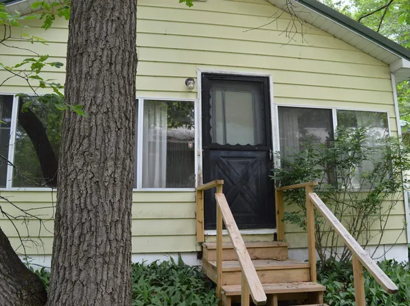 262 E Bear Lake Rd NE, Kalkaska, MI 49646