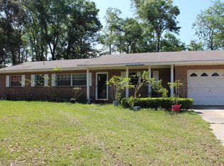 212 Neptune Rd, Orange Park, FL 32073