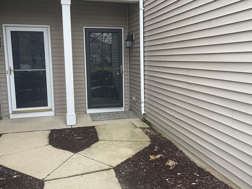 1st image of 4157 Blackstone Dr