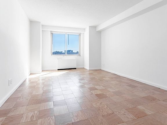 3rd image of 2600 Netherland Ave APT 224