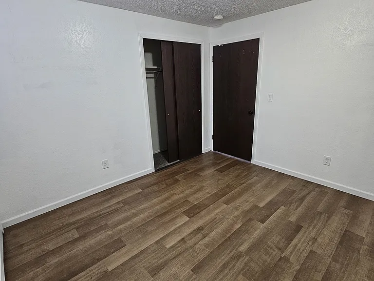 1140 Walnut Ave #1 — Photo 14