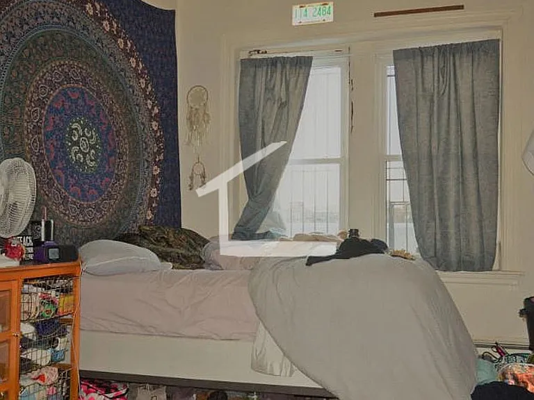 204 Harvard Ave #3 — Photo 11