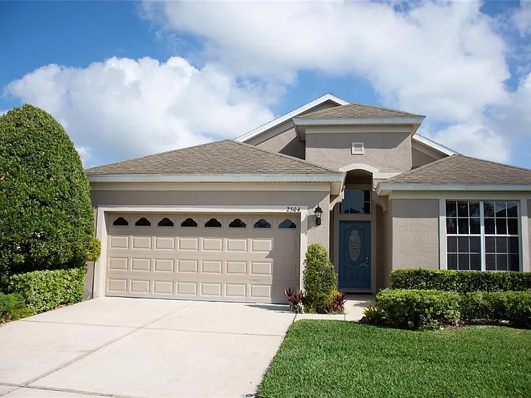 2504 Ladoga Dr — Photo 1