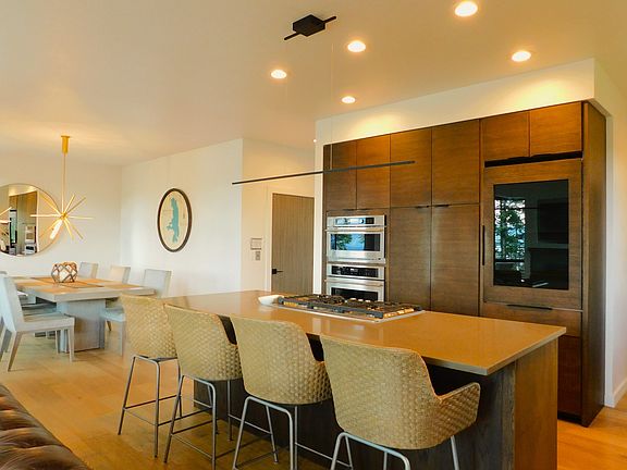 5th image of 55 Shady Pines Ln