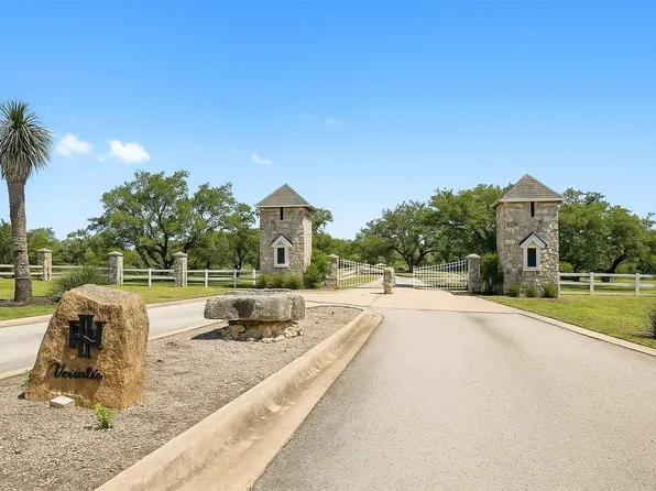 831 Hidden Creek Dr, Dripping Springs, TX 78620