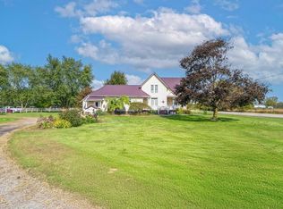 56295 Card Rd, Macomb, MI 48042