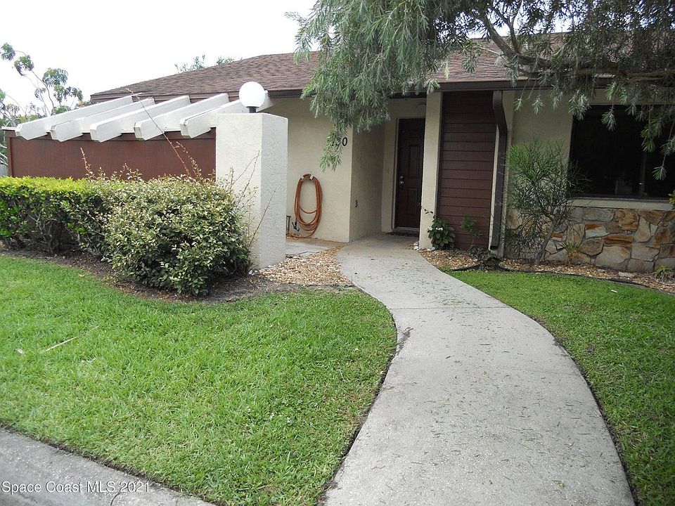 1st image of 2130 Foxwood Dr