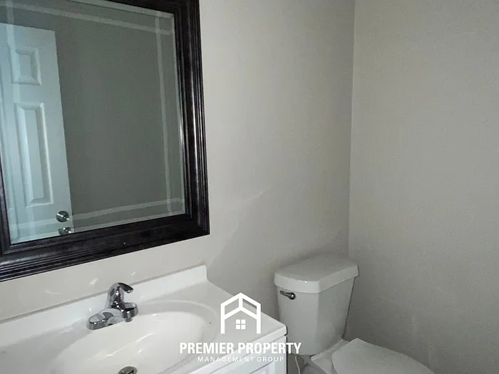 4320 Grand Cedar Ln — Photo 4