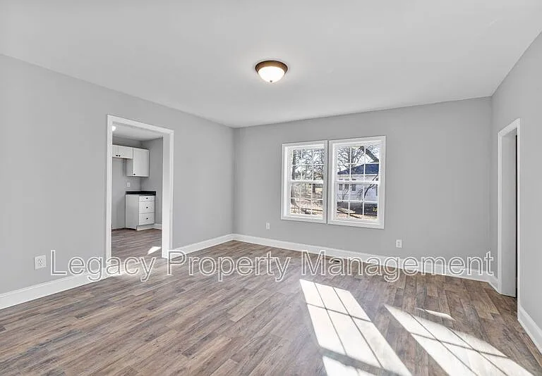 901 Branch St — Photo 14