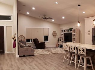 6111 Amberdale Dr, Yorba Linda, CA 92886