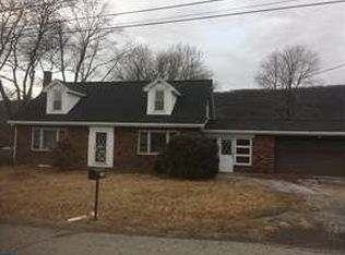 213 W Church St, Tower City, PA 17957