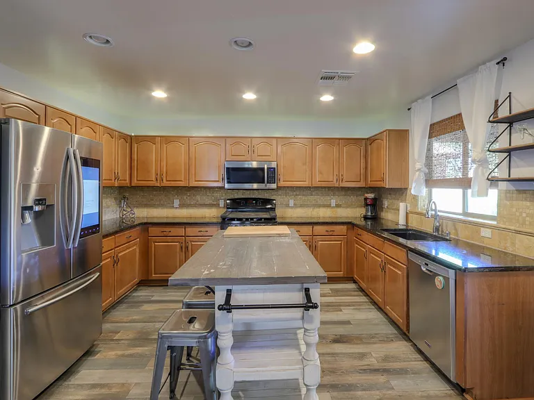 204 S La Amador Trl — Photo 11