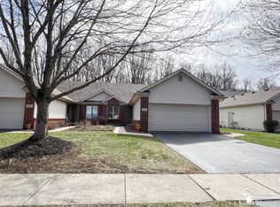 1641 Spruce Ct #46, Temperance, MI 48182