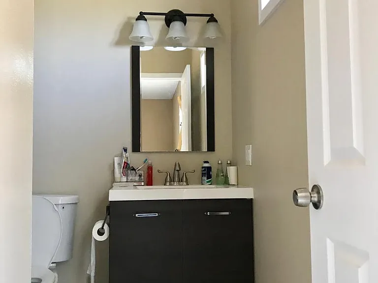 2625 Baltic Ave — Photo 18