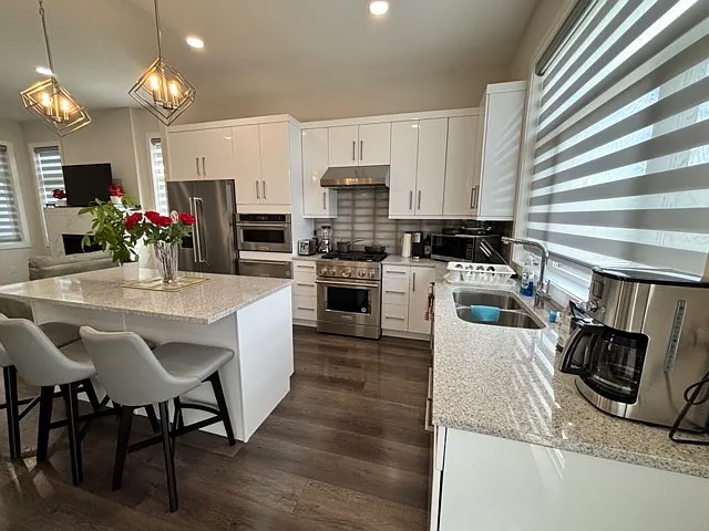 47 Bakersfield Court — Photo 4