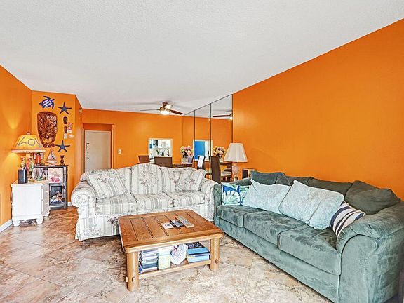 5th image of 2350 NE 14th Street Causeway #203