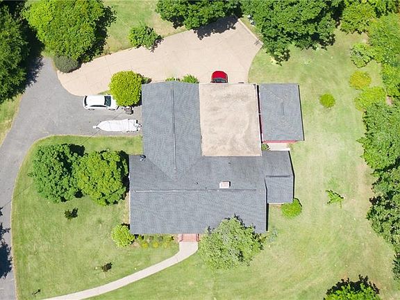3rd image of 3128 Freemont Dr