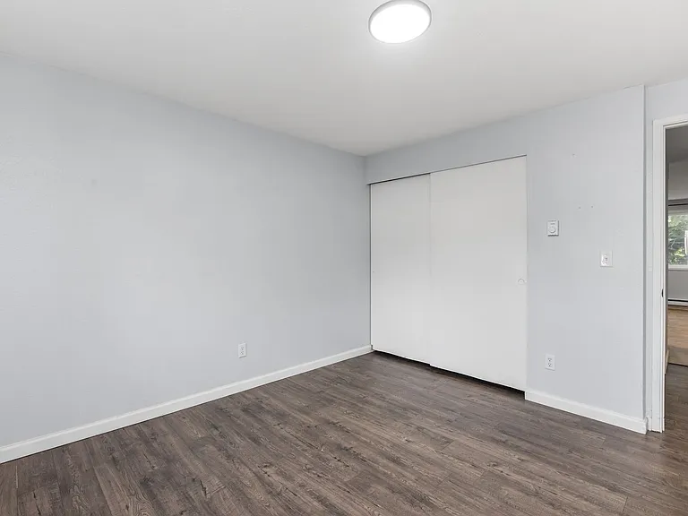 6118 Kenwood Dr — Photo 17