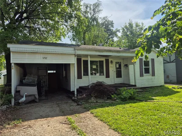 1732 Ferguson Ave, Granite City, IL 62040