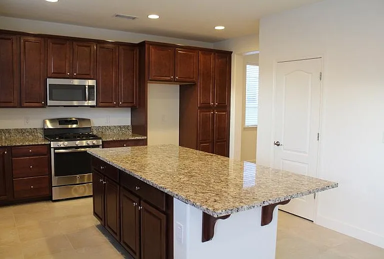 10149 Mesa Cortona Dr — Photo 8