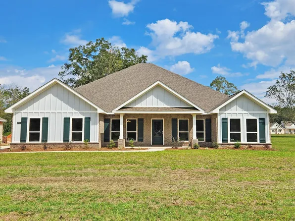 5757 Orchard Ln W, Grand Bay, AL 36541