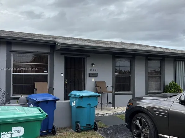 11421 SW 150th Dr, Miami, FL 33176