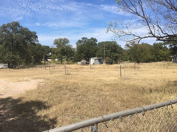 3rd image of 2807 Kingdom Dr