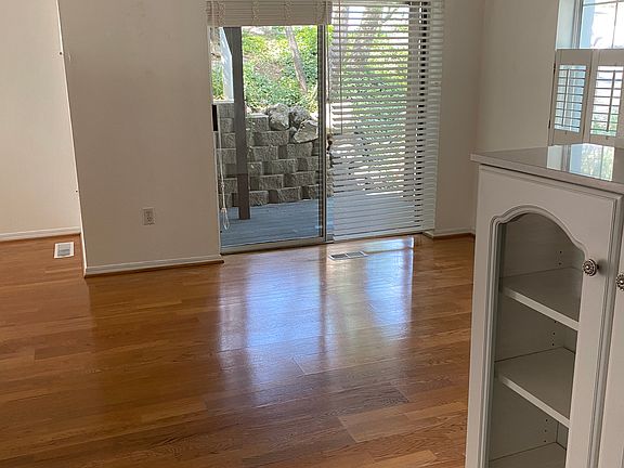 3rd image of 3801 Mia Tia Cir APT D