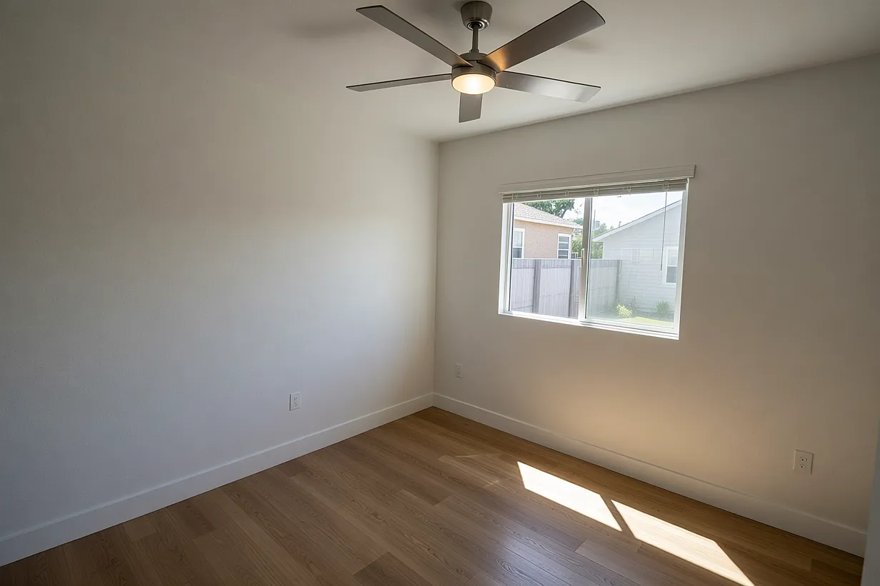 3 bed, 1200 sqft, $4,000 — Photo 4