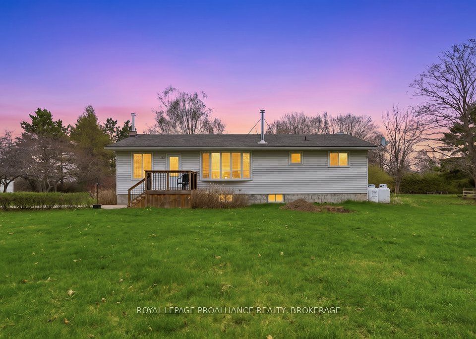 1st image of 527 Bush Rd