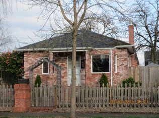 544 Kalmia St, Junction City, OR 97448