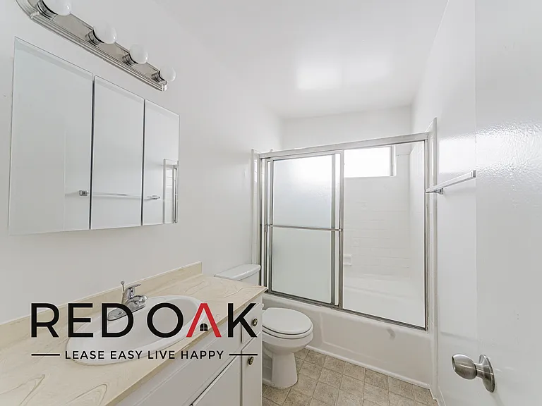 Moorpark 15000 — Photo 18