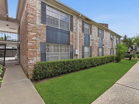 4th image of 7900 Westheimer Rd APT 147
