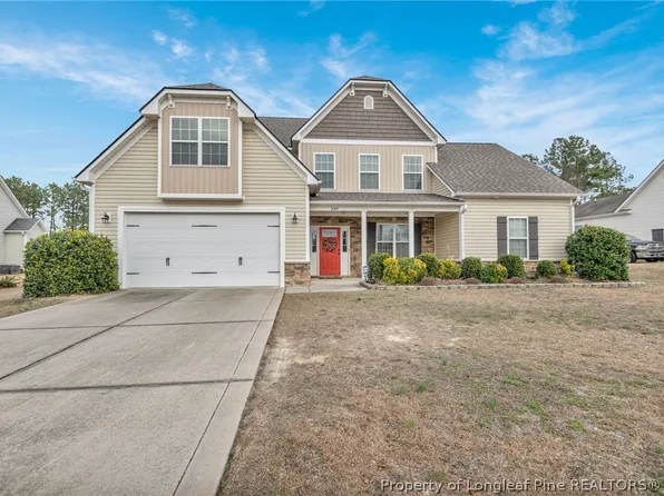 249 Caswell Pines Ln, Raeford, NC 28376