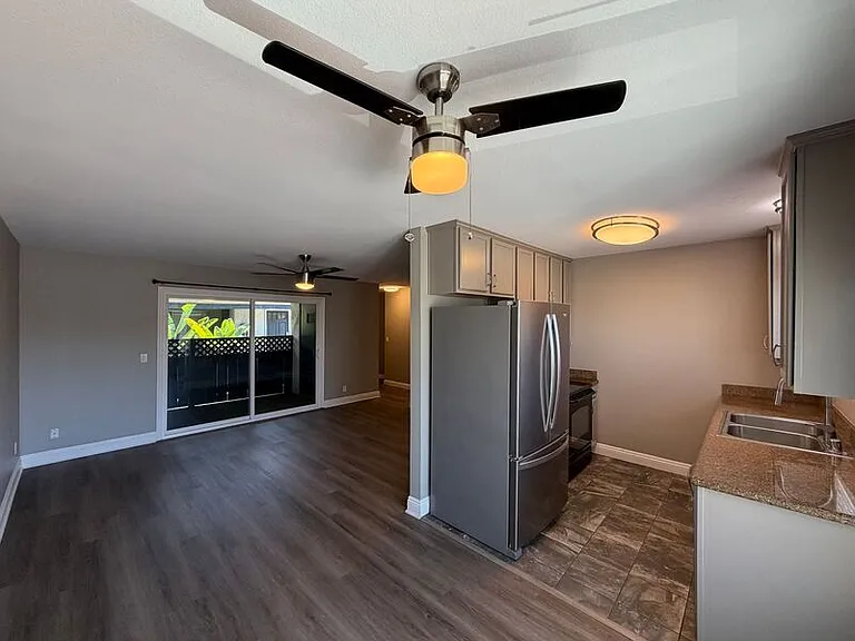 3535 Madison Ave #214 — Photo 1