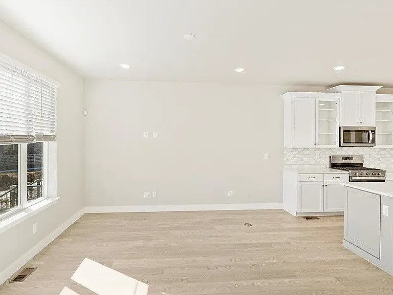 8121 Mount Harvard Rd — Photo 10
