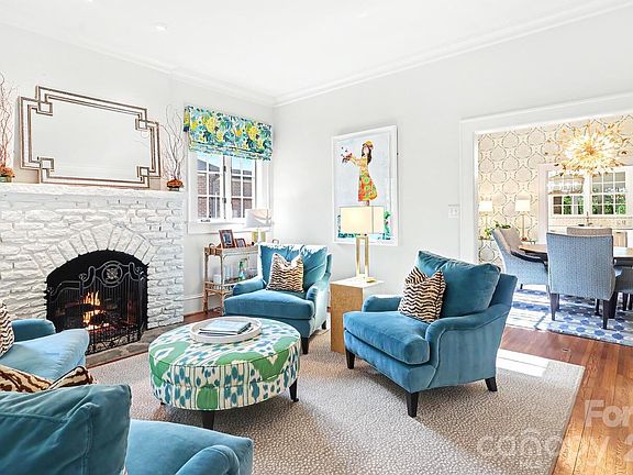 4th image of 2317 Charlotte Dr