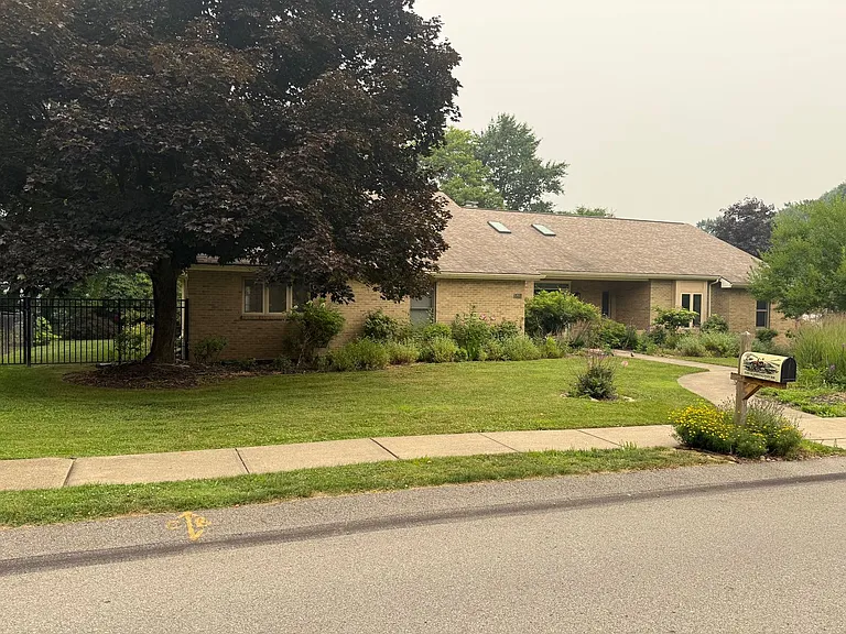 5201 Karrington Dr — Photo 17