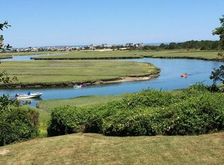 14 Linden Rd, East Sandwich, MA 02537