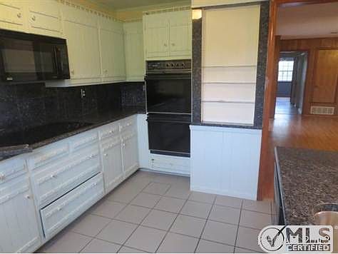 Kitchen from other angle