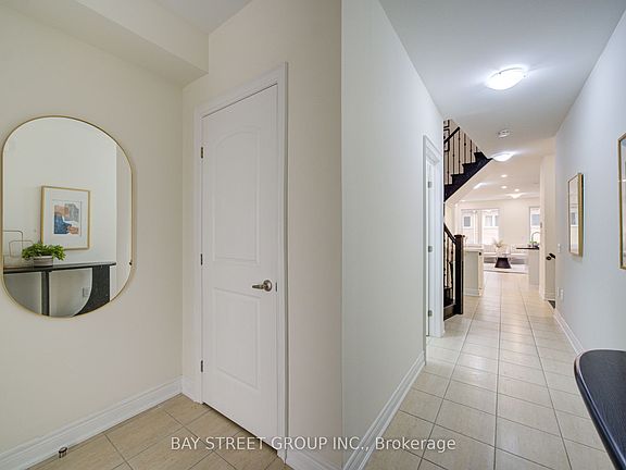 5th image of 113 Drizzel Cres