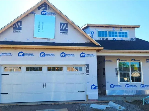 3353 Rivers Edge Dr, Perrysburg, OH 43551