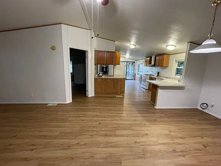 17711 Bass Ln NW — Photo 3