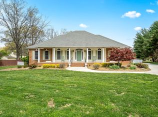 108 Royal Ct, Tullahoma, TN 37388