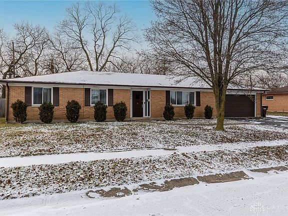 2nd image of 605 Vaniman Ave