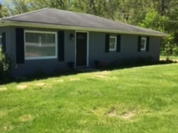 16918 Shelbyville Rd, Louisville, KY 40245