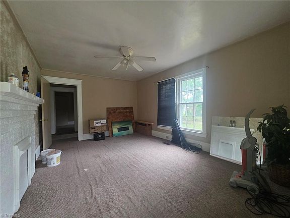 2nd image of 509 Boyd St